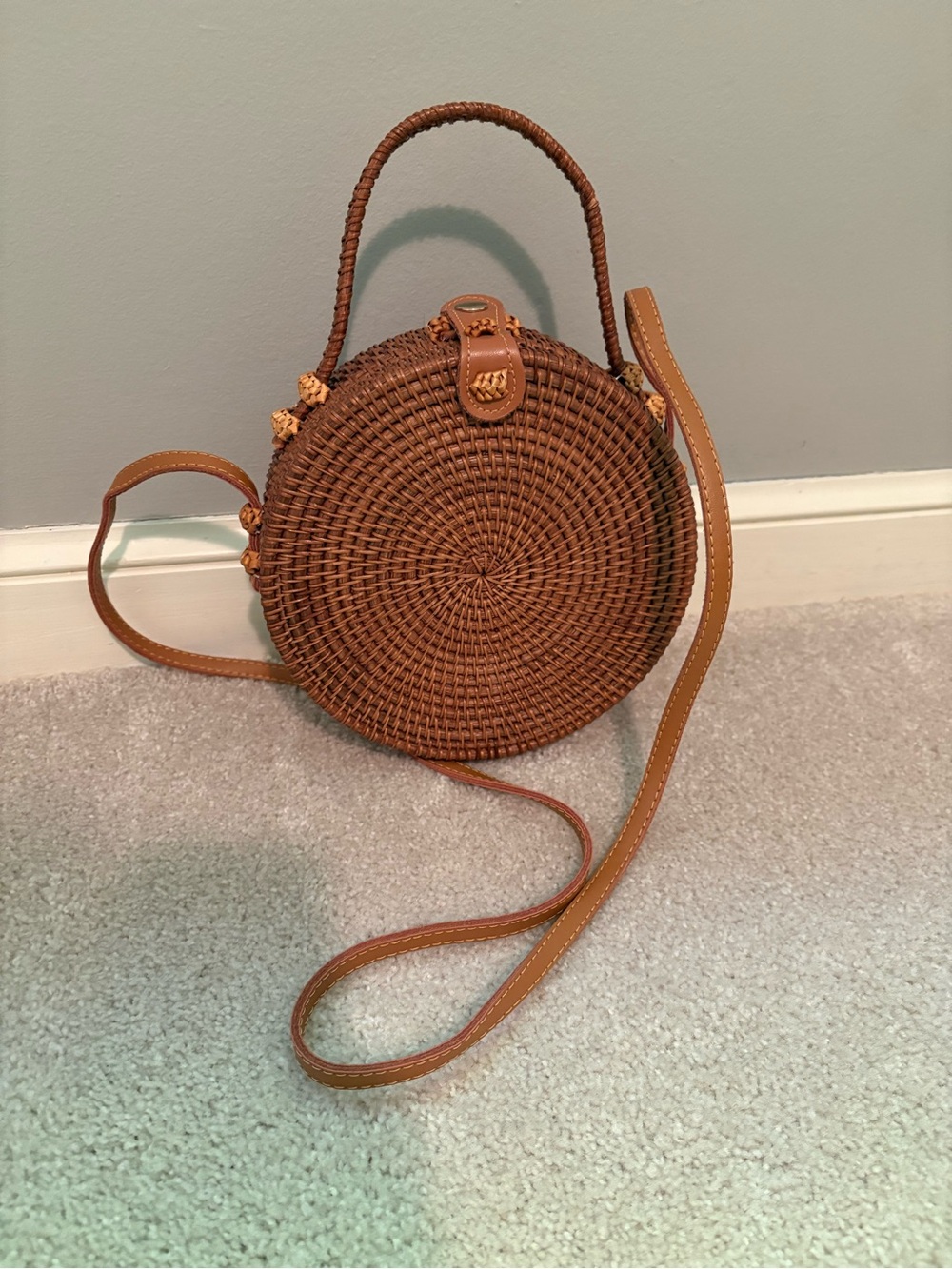Round Woven Crossbody Bag in Brown